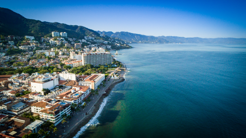 puerto-vallarta-malecon