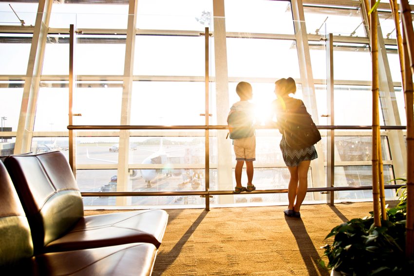 family-at-the airport